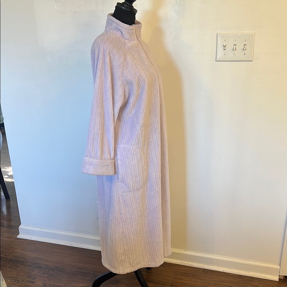 Oscar de la Renta Lavender Long Robe Luxurious Intimates, Sz S/M - Picture 8 of 12
